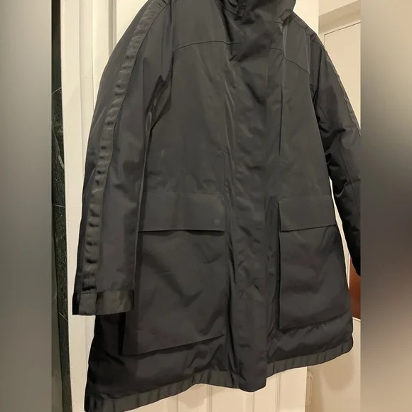 Lululemon Out In The Elements Parka - Picture 3 of 14